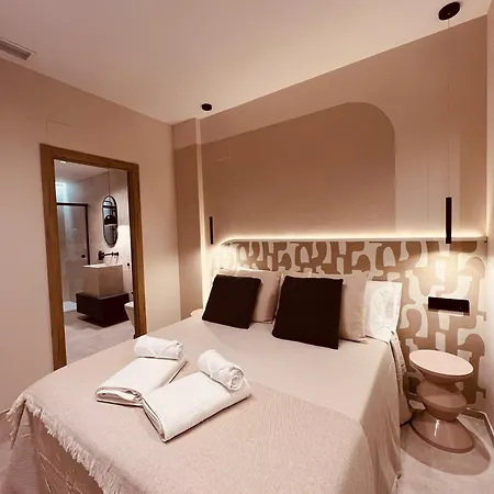 Sol13 1, 1 Luxe Bedroom, Casco Antiguo & Wi-fi, Ac Apartman *